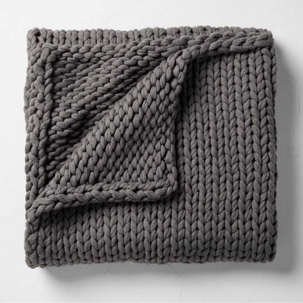 Casaluna Hand-Knit bed throw - Dark Gray NWT - Picture 1 of 8